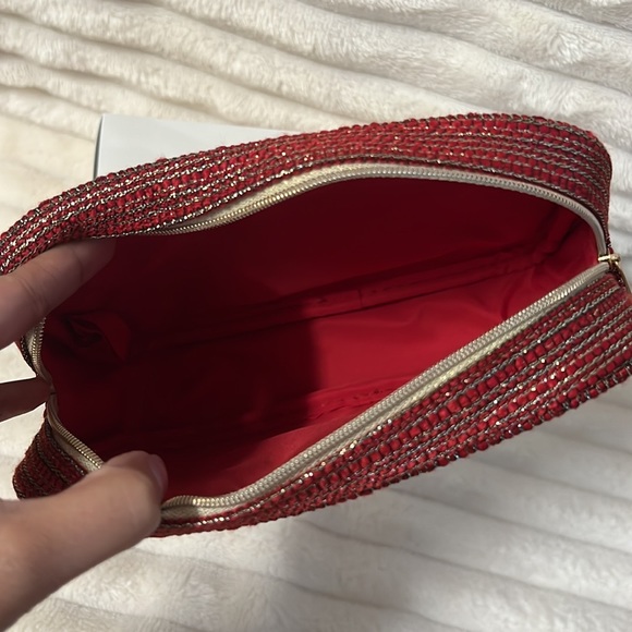 CHANEL Red Makeup Bag nwot - Picture 4 of 5
